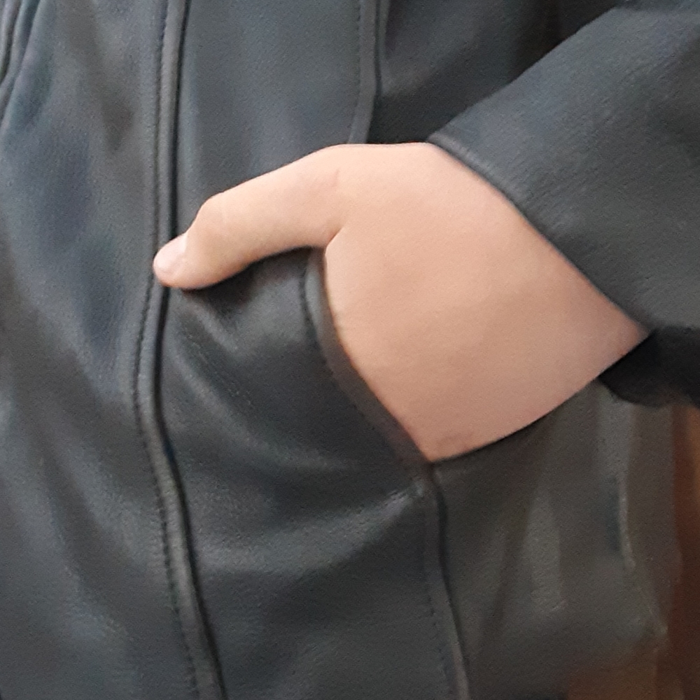 Leather Jacket. - Picture 4 of 8